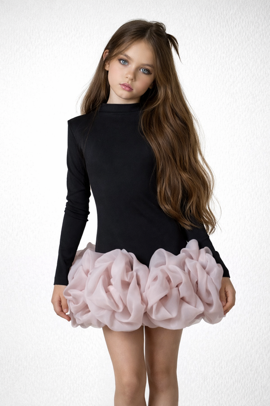 Modern Chic Dress – Effortless Elegance with a Contemporary Twist